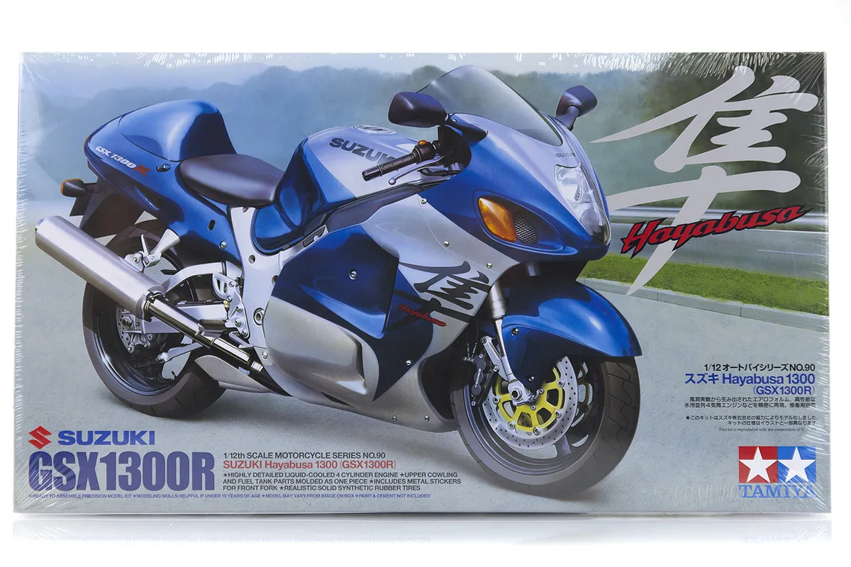 Tamiya 1/12 Scale Plastic Model Kit - Suzuki GSX1300R Hayabusa (14090)