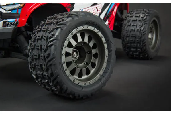 dBoots® Katar™ Tyres Deliver All-Terrain Performance