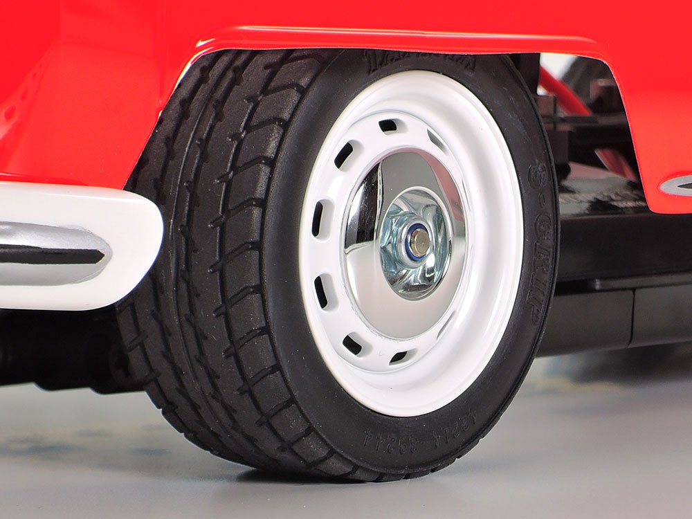 Dish wheels feature gleaming plated components. Paint the rim sections with TS-26 Pure white to finish.