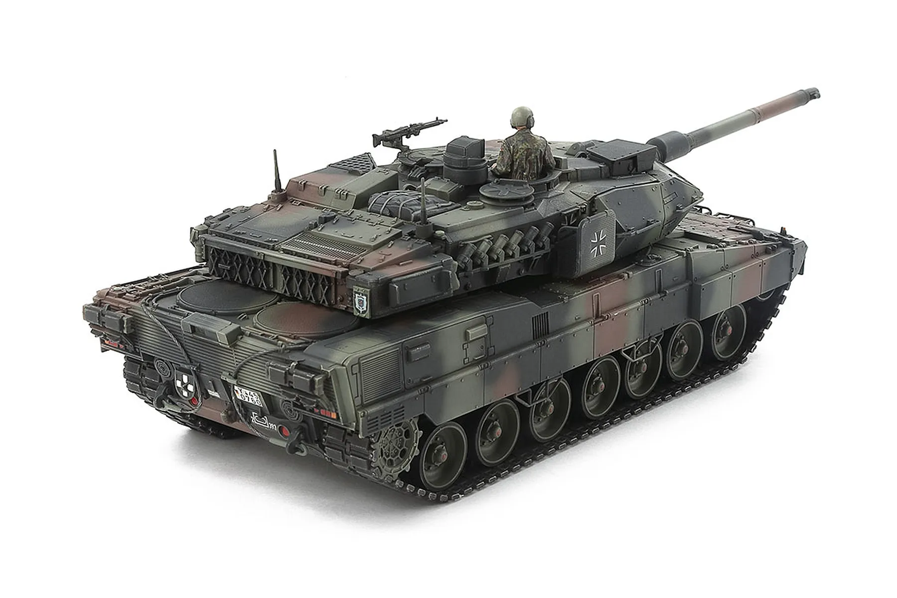 Tamiya 1/48 Leopard 2 A7V Main Battle Tank Scaled Plastic Model Kit