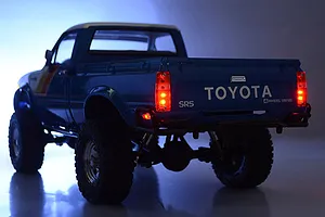 RC4WD Trail Finder 2 1982 Toyota Pickup Hard Body RC Rock Crawler Electric 1/10 Scale RTR - Blue image 101631