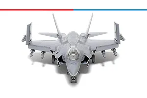 Tamiya 1/48 Lockheed Martin F-35C Lightning II Scaled Plastic Model Kit image 102692