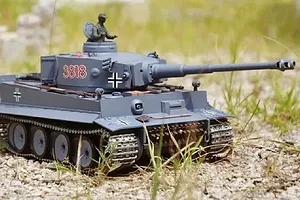 Heng Long 1/16 German Tiger I RTR RC Heavy Tank image 102793