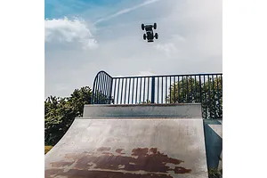 ARRMA NOTORIOUS 6S V5 4X4 BLX RC Stunt Truck Electric Brushless 4WD 1/8 Scale RTR - Black image 103123