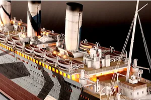 Trumpeter 1/200 Olympic and Britannic Light Set image 108464