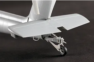 Trumpeter 1/35 Apache AH-64A (Late) Helicopter Scaled Plastic Model Kit image 108545