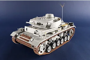 Trumpeter 1/16 Pz.Kpfw.III Ausf.J Panzer Medium Tank Scaled Plastic Model Kit image 108602