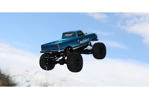 Kyosho Mad Crusher VE RC Monster Truck Electric Brushless 4WD 1/8 Scale RTR - Blue image 110152