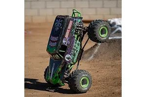 Losi LMT 2.0 RC Monster Truck Electric Brushless 4WD 1/8 Scale RTR - Grave Digger image 113197