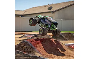 Losi LMT 2.0 RC Monster Truck Electric Brushless 4WD 1/8 Scale RTR - Grave Digger image 113198