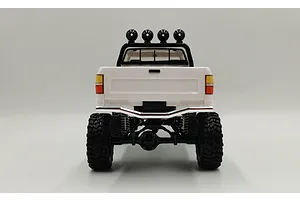 WPL C64-1 Hilux RC Rock Crawler Electric 4WD 1/16 Scale RTR - White image 113775