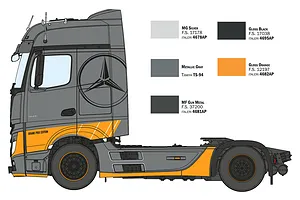 Italeri 1/24 MB Actros MP4 Big Space - Grand Prix Edition Scaled Plastic Model Kit image 113942