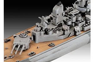 Revell 1/1200 USS New Jersey Battleship Scaled Plastic Model Kit image 114589