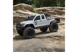 Axial SCX10 III Base Camp 4X4 RC Rock Crawler Electric 4WD 1/10 Scale RTR - White image 114759