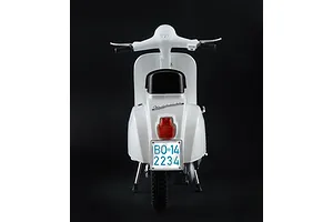 Italeri 1/9 Vespa 125 Primaverai Scooter Scaled Plastic Model Kit image 116132