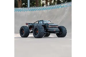 ARRMA OUTCAST 8S EXB AVC 4X4 RC Stunt Truck Electric Brushless 4WD 1/5 Scale RTR - Black image 117865