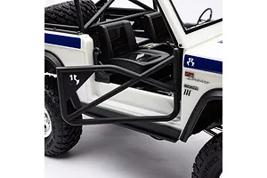 Axial SCX10 III Early Ford Bronco RC Rock Crawler Electric 4WD 1/10 Scale RTR - White image 118314