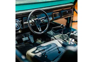 Axial SCX10 III Early Ford Bronco RC Rock Crawler Electric 4WD 1/10 Scale RTR - Turquoise Blue image 118334