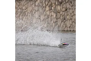 Pro Boat Recoil 2 Heatwave 18" Deep-V Brushless Electric RTR RC Speed Boat - White image 118909