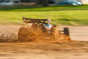 ARRMA TYPHON Mega 665 RC Buggy Electric 4WD 1/8 Scale RTR - Red image 120103