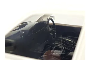 WPL D64 Hilux RC Rock Crawler Electric 4WD 1/16 Scale RTR - White image 121691