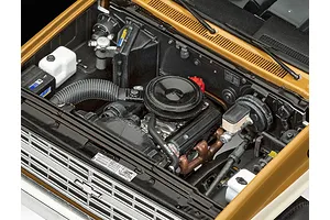 Revell 1/25 Hoppers 1985 Chevrolet K5 Blazer SUV Scaled Plastic Model Kit - Stranger Things image 122820