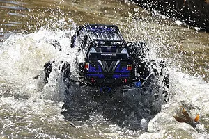 Traxxas Summit RC Monster Truck Electric 4WD 1/10 Scale RTR image 12615