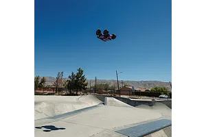 ARRMA Quake 223S BLX DSC RC Monster Truck Electric Brushless 1/10 Scale RTR - Purple image 126595