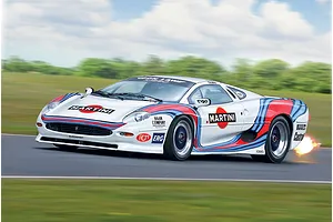 Italeri 1/24 Jaguar XJ 220 Race Car Scaled Plastic Model Kit image 2