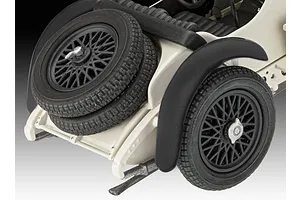 Revell 1/32 Mercedes-Benz SSKL Car Scaled Plastic Model Set image 127146