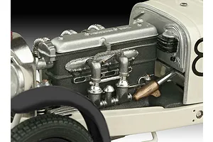 Revell 1/32 Mercedes-Benz SSKL Car Scaled Plastic Model Set image 127148