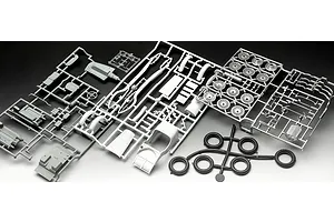 Revell 1/32 Mercedes-Benz SSKL Car Scaled Plastic Model Set image 127149