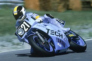 Fujimi 1/12 1985 Yamaha YZR750 TECH 21 Racing Team (Bike-No5) Scaled Plastic Model Kit image 127531