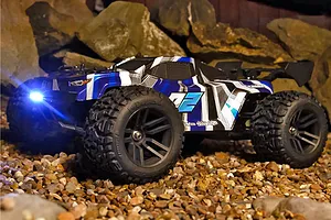 Maverick Quantum2 XT RC Stadium Truck Electric 4WD 1/10 Scale RTR - Blue image 128831