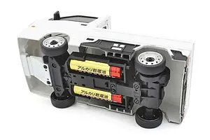 Kyosho First Mini-Z Subaru Sambar RC Car Electric 2WD 1/28 RTR - White image 129050
