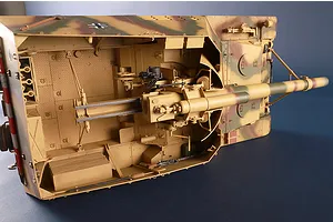 Trumpeter 1/16 Sd.Kfz.165 Hummel Wasp (Late) Scaled Plastic Model Kit image 129580