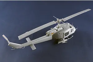Trumpeter 1/35 UH-1B Huey - Gunship Helicopter Scaled Plastic Model Kit image 129609