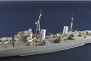 Trumpeter 1/350 HMS Scylla Dido-Class Light Cruiser Scaled Plastic Model Kit image 129623