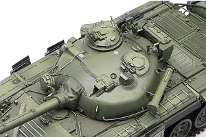 Trumpeter 1/35 Soviet Obj.172 T-72 Ural Tank Scaled Plastic Model Kit image 130105