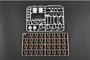 Trumpeter 1/35 T-72M MBT Tank Scaled Plastic Model Kit image 130152