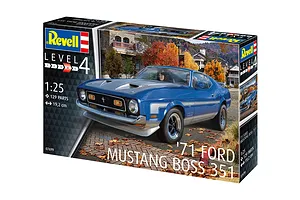 Product box for Revell 1/25 scale 1971 Ford Mustang Boss 351 plastic model kit showing a blue car on a street.