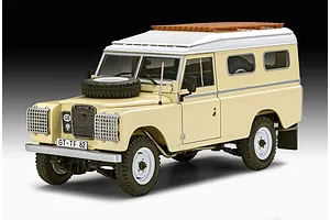 Revell 1/24 Land Rover Series III LWF 109 Scaled Plastic Model Kit image 130349