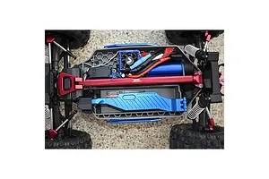 GPM Blue Aluminium 1/10 Hoss 4X4 VXL Centre Brace Bar &amp;amp; Mount w/ Hardware image 6