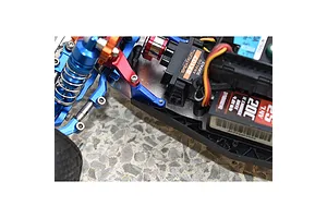 GPM Aluminium Front Chassis Brace 2Pcs - Blue image 130846
