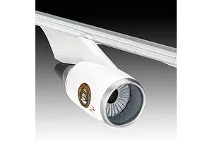 Revell 1/144 Boeing 747-700 Iron Maiden “Ed Force One” Aeroplane Scaled Plastic Model Kit image 132251