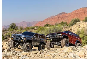 Traxxas TRX-4 Nissan Pathfinder RC Rock Crawler Electric 4WD 1/10 Scale RTR image 132659