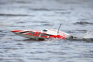 Pro Boat Impulse 32" Deep-V Brushless Electric RTR RC Speed Boat - White/Red image 132710
