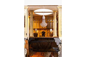 Revell Book Nook - Harry Potter: Gringotts Bank image 132882