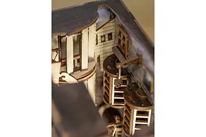 Revell 1/24 Book Nook - Harry Potter: Diagon Alley image 132936