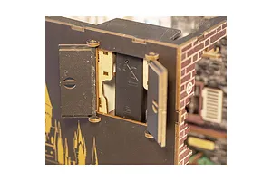 Revell 1/24 Book Nook - Harry Potter: Diagon Alley image 132938